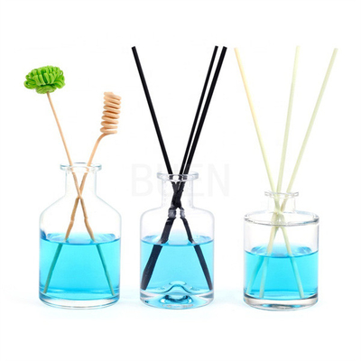 Eco Friendly Oblateness Glass Aroma Diffuser Bottle Dried Flower With Screw Cap